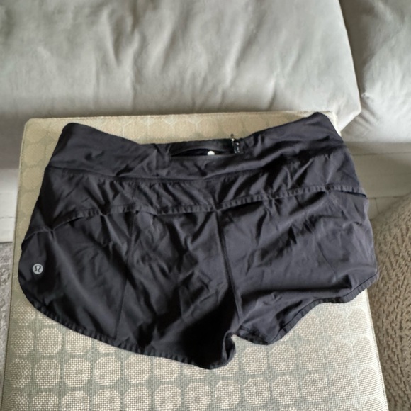 Lululemon Speed Up Shorts Size 10 - Picture 6 of 6